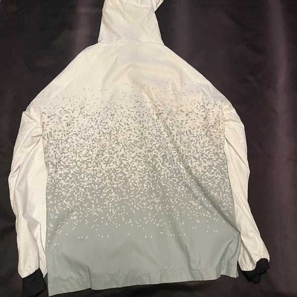 White and Gray Hooded Jacket - Picture 2 of 8